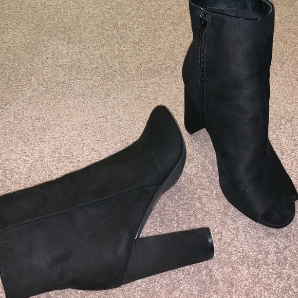 Fashion Nova Shoes - Heel ankle boots